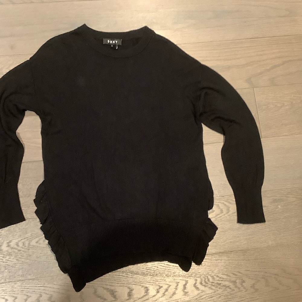 DKNY Elegant Black Knit Top with Ruffle Detail